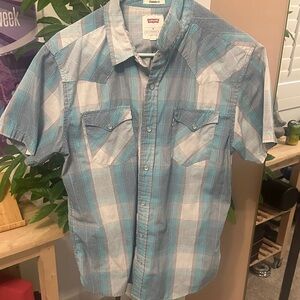 Levi's Men's Plaid Short-Sleeve Pearl Snap Shirt